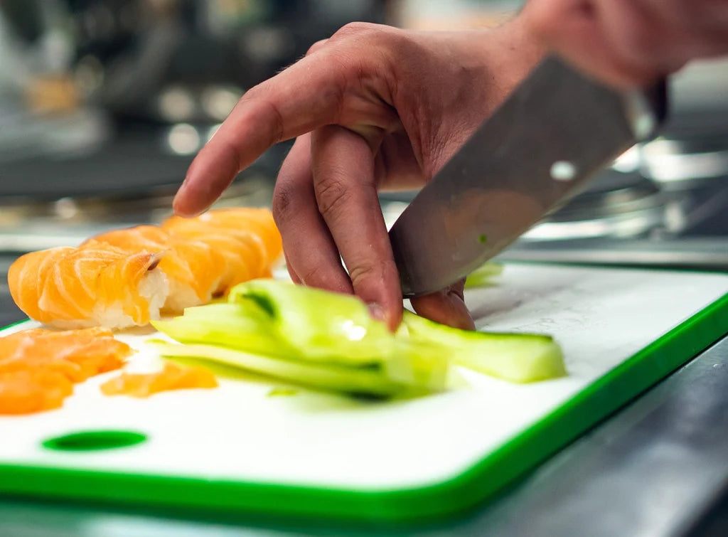 What are the Different Uses for Wood vs. Plastic Cutting Boards? - Made In